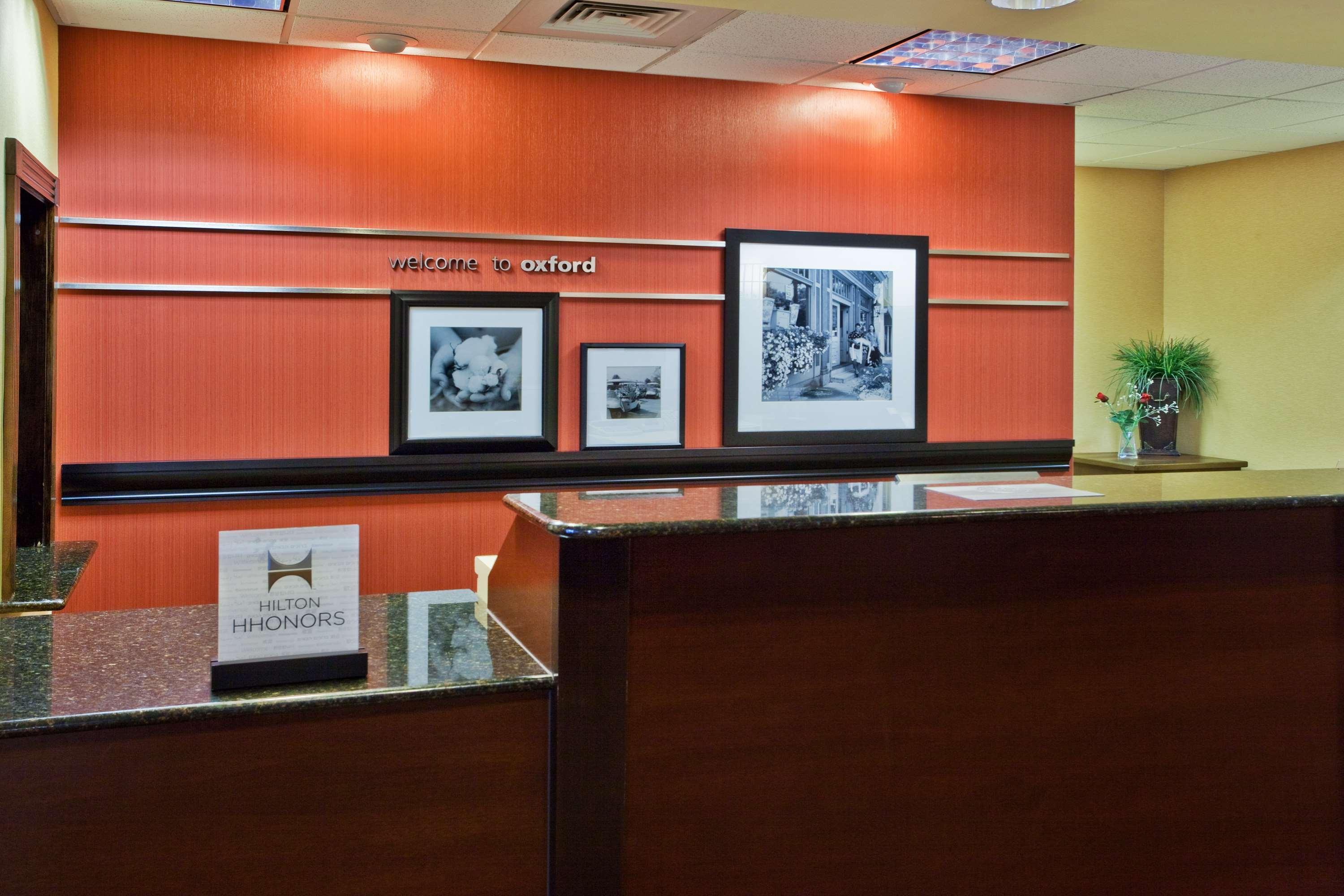 Hampton Inn & Suites Oxford-Anniston Интерьер фото