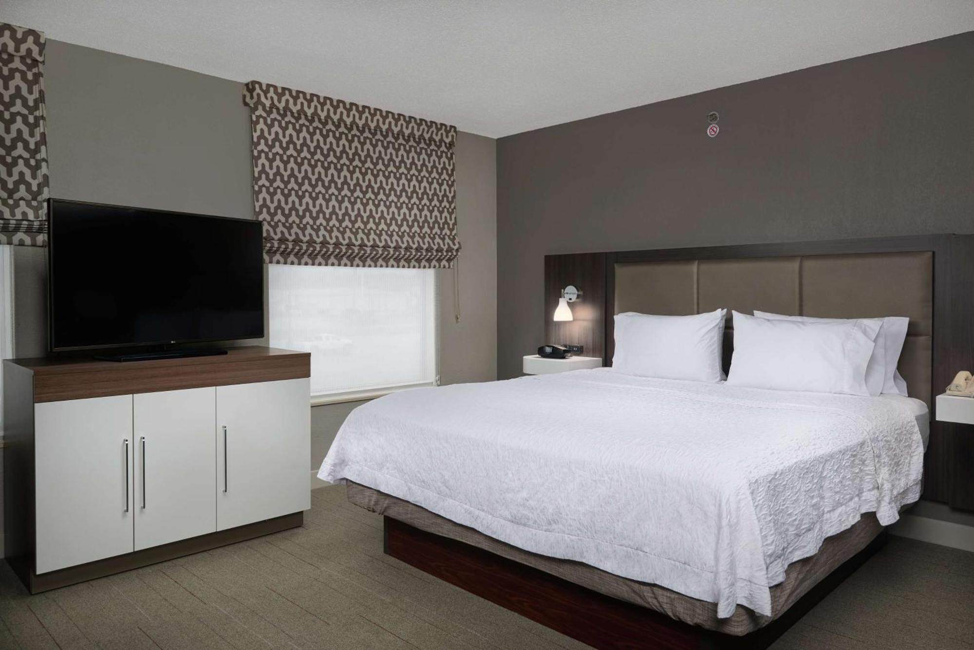 Hampton Inn & Suites Oxford-Anniston Экстерьер фото