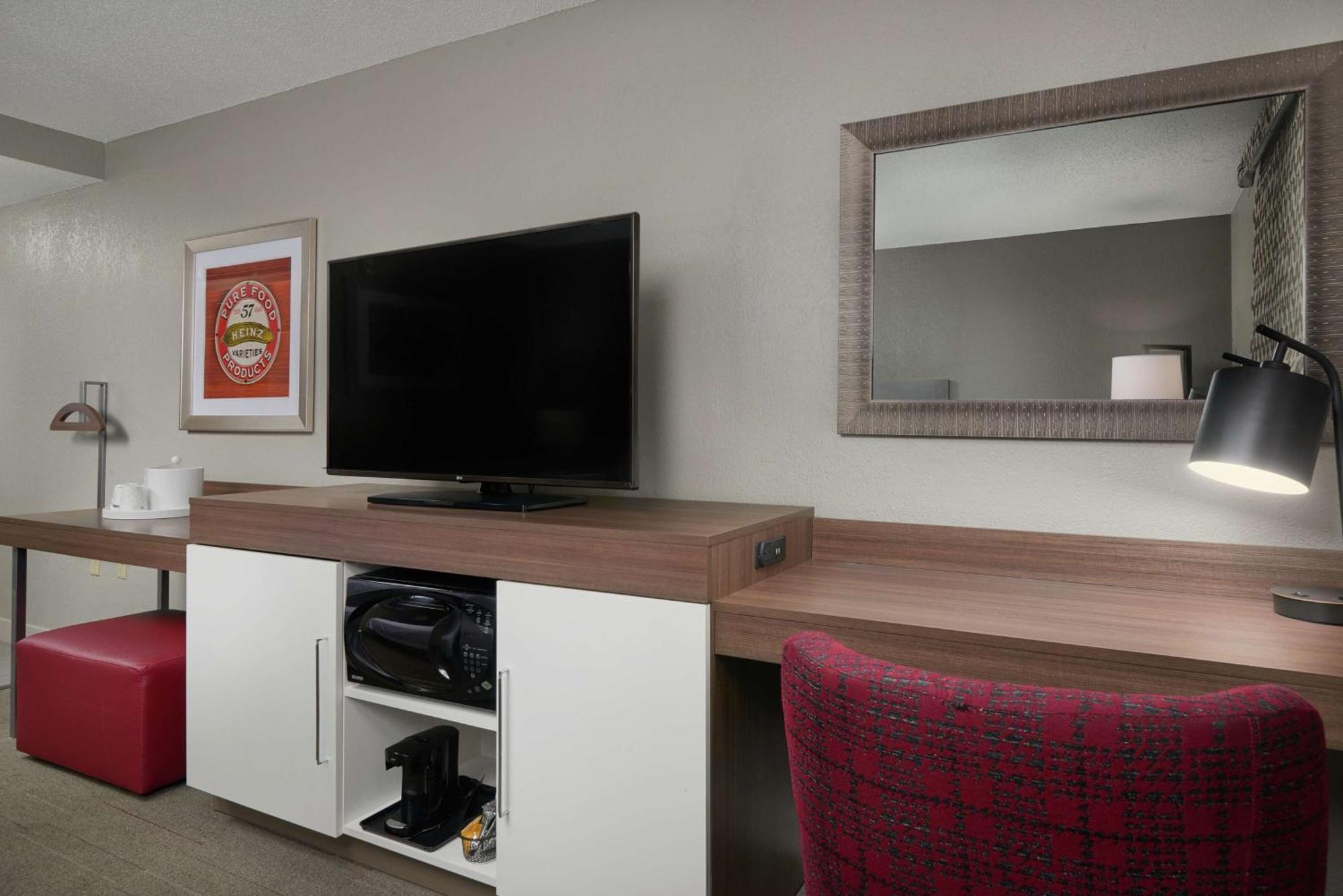 Hampton Inn & Suites Oxford-Anniston Экстерьер фото