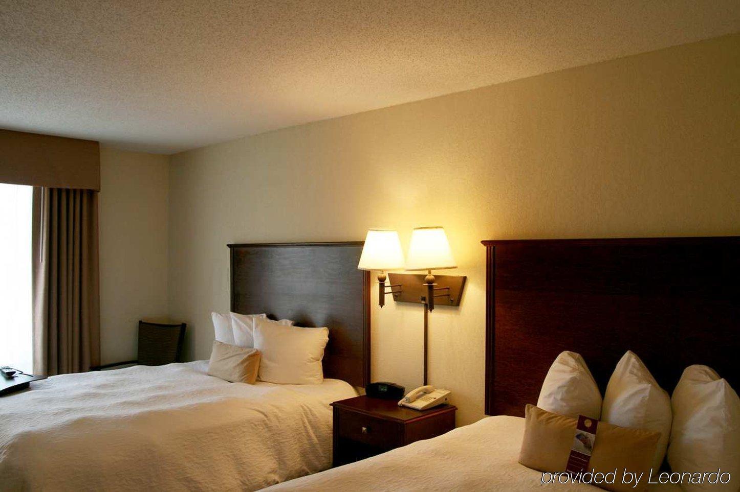 Hampton Inn & Suites Oxford-Anniston Номер фото